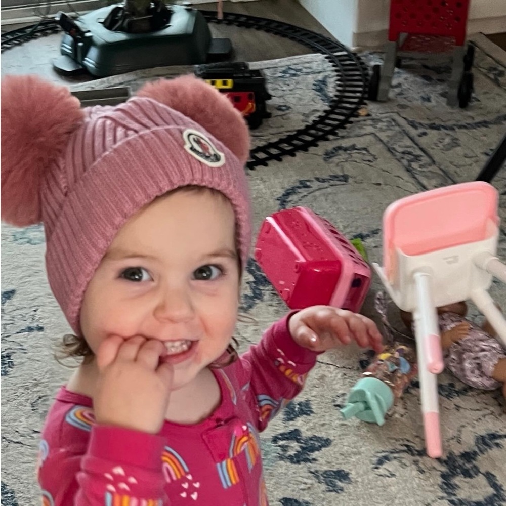 New Moncler Kids Beanie Hat with Two Pom Poms Pink One Size - Picture 2 of 2
